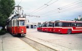 Straßenbahn-und Obusdepot in Sibiu 1998 mit Tw 721 aus Genf und Obussen aus Biel.